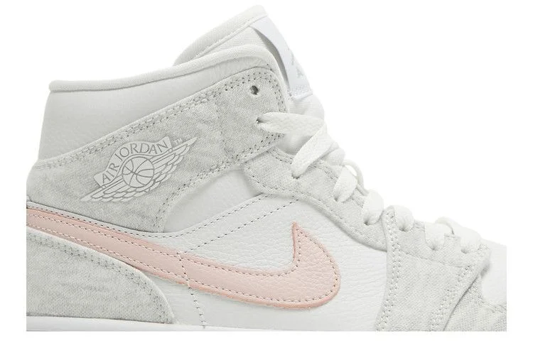 Кроссовки Wmns Air Jordan 1 Mid SE 'Light Iron Ore'