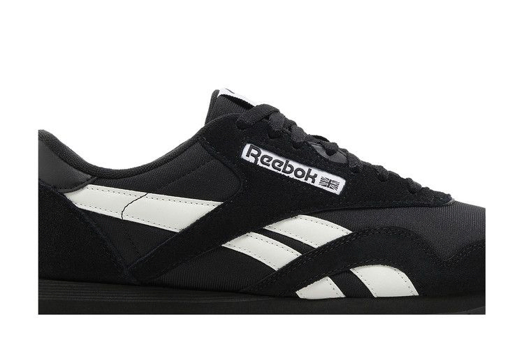 Кроссовки Reebok VeeFriends x Classic Nylon 'Accountable Ant Pack - Black'
