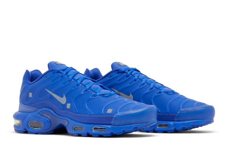 a-cold-wall-x-air-max-plus-varsity-royal-fd7855-400_07