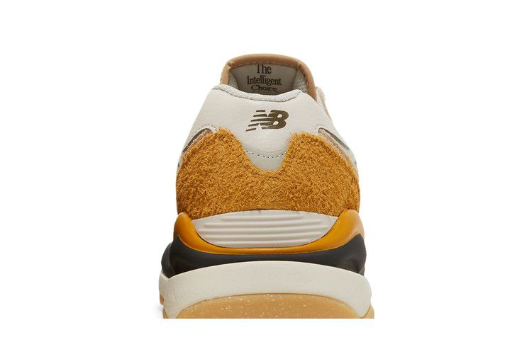 Кроссовки New Balance 57/40 'Moon Ash Golden Hour'
