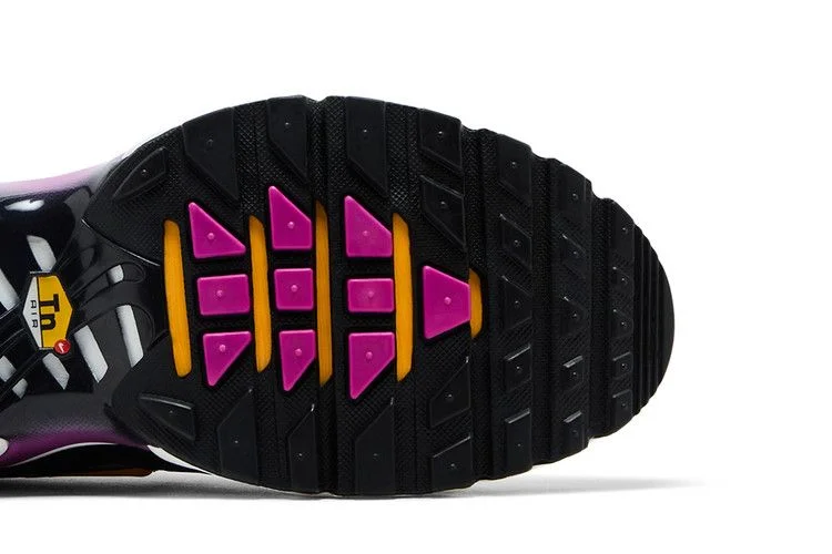 Кроссовки Nike Wmns Air Max Plus 'Hyper Violet Laser Orange'