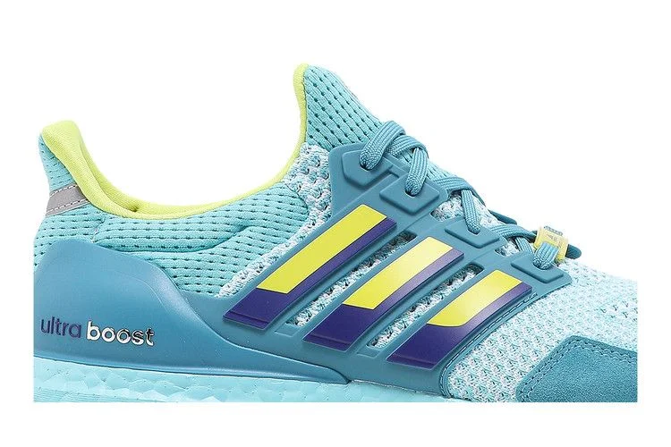 Кроссовки adidas UltraBoost 1.0 DNA 'ZX 8000'
