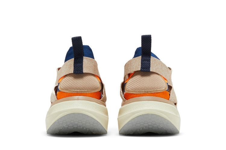 Кроссовки Nike Spark Flyknit 'Hemp Total Orange'