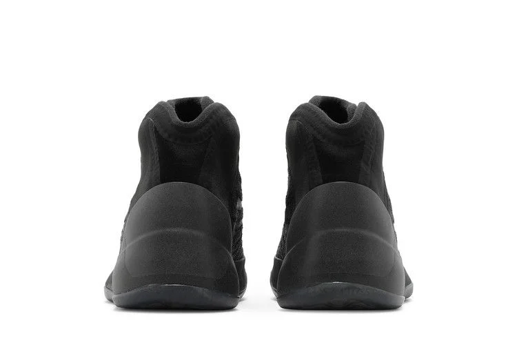 Krossovki-adidas-Yeezy-Quantum-Infants-Onyx-5