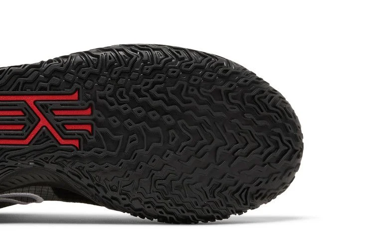 Krossovki-Nike-Kyrie-Low-4-EP-Bred-4