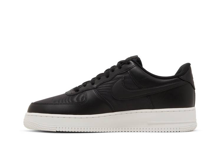 Кроссовки Nike Air Force 1 Low '07 SE 'Black Nylon'