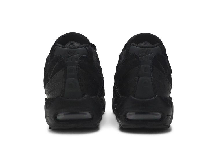 Кроссовки Nike Air Max 95 Essential 'Triple Black'