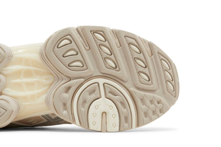 Кроссовки ASICS Wmns Gel Nimbus 9 'Cream Mineral Beige'