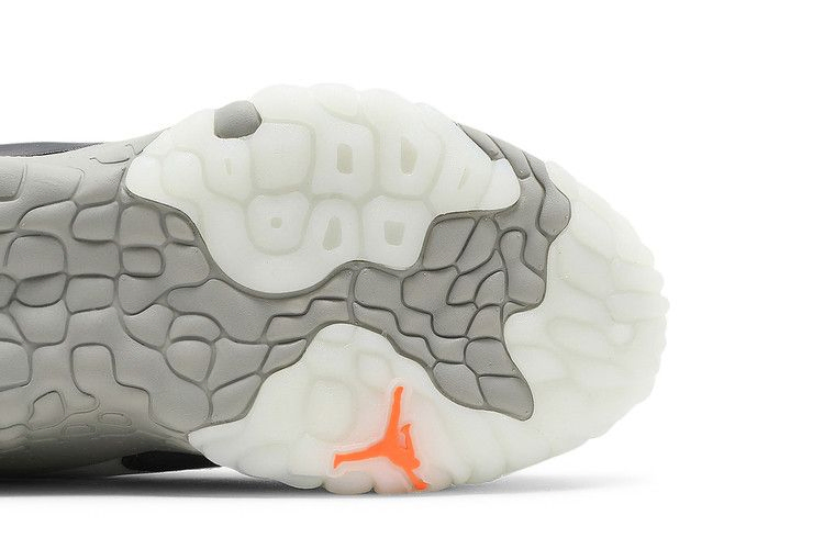 Кроссовки Air Jordan Delta 2 'Lightning'