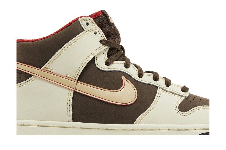 dunk-high-se-baroque-brown-fb8892-200_01