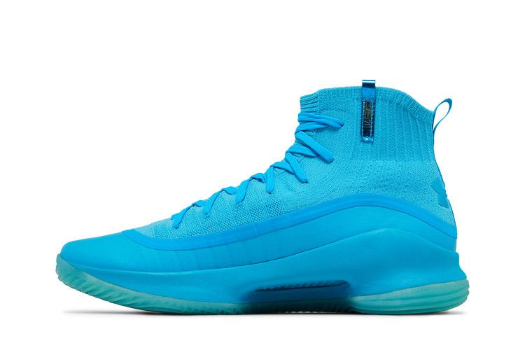 curry-4-retro-flooded-1298306-404_02