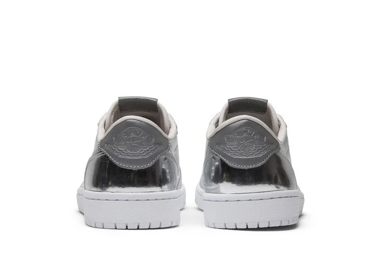 Krossovki-Air-Jordan-1-Retro-Low-OG-Pinnacle-Metallic-Silver-5