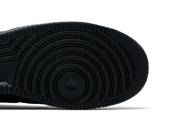 Кроссовки Kobe Bryant x Nike Air Force 1 Low 'Triple Black'