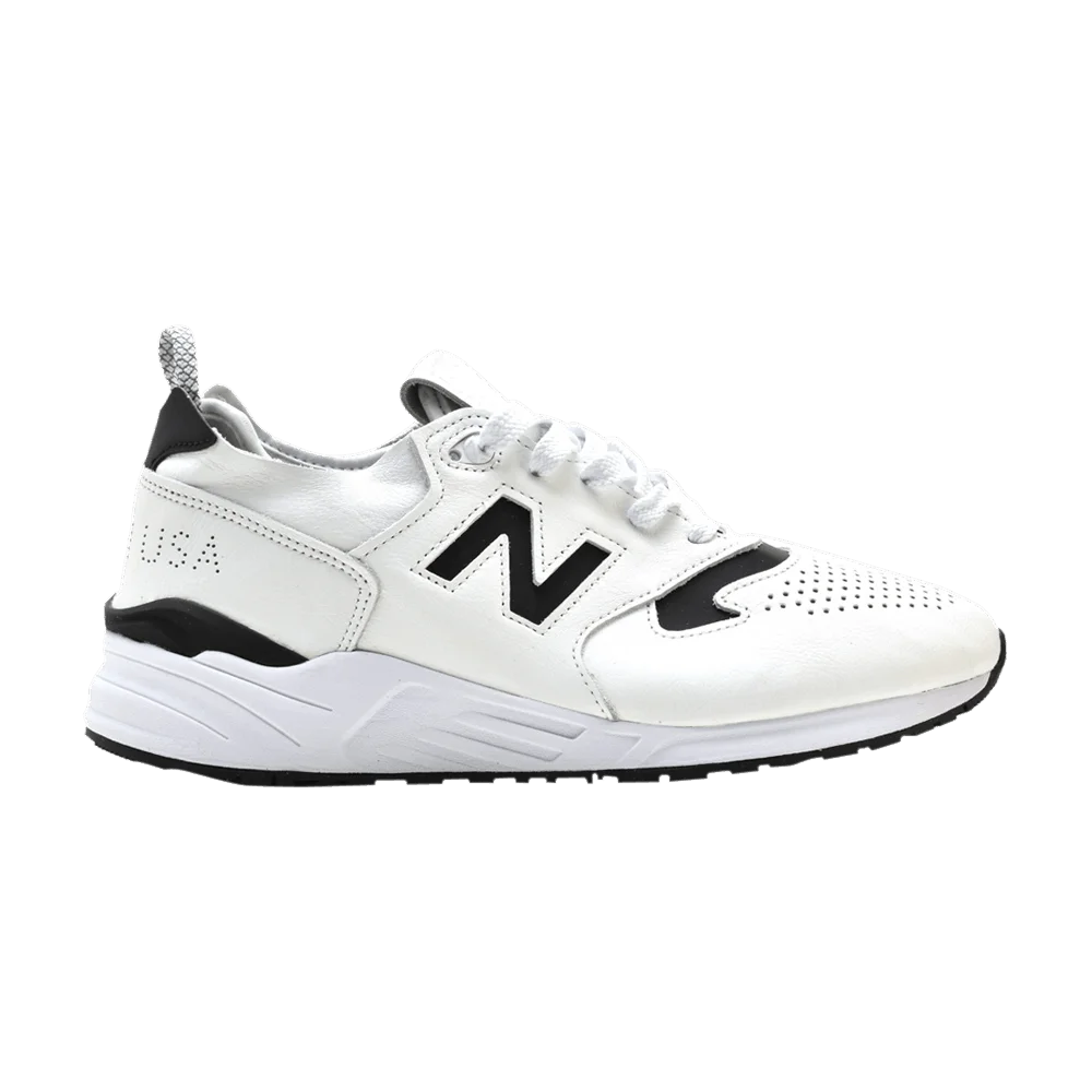 Krossovki-New-Balance-999-Made-in-USA-White-Black