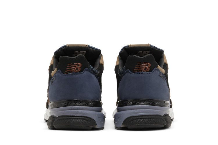 Кроссовки New Balance 920 Made In England 'Reverse Pack'