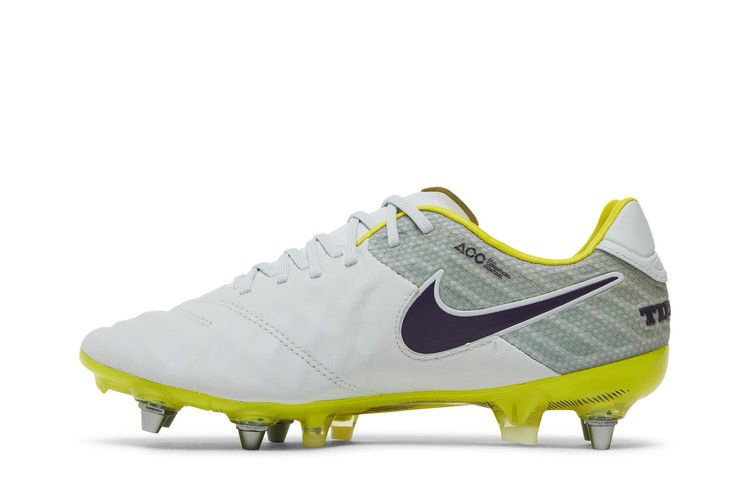 Кроссовки Nike Wmns Tiempo Legend 6 SG Pro ACC 'Pure Platinum'