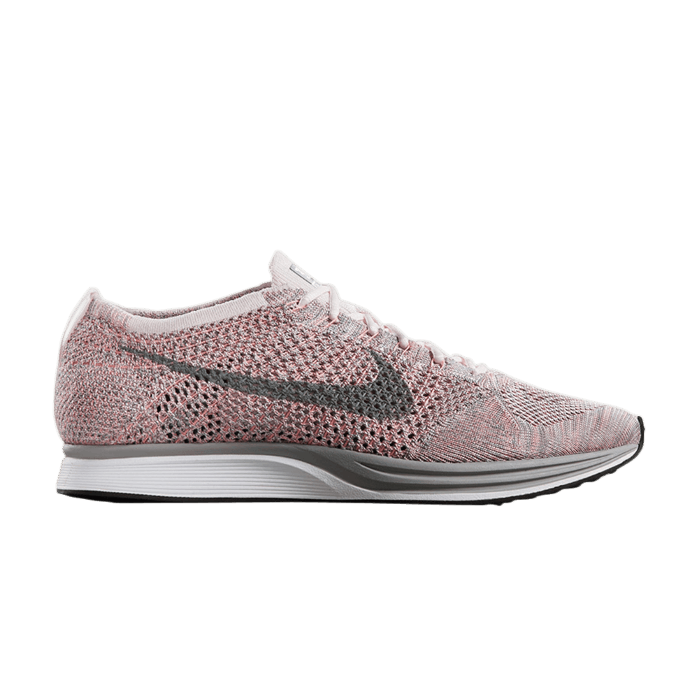 flyknit-racer-strawberry-526628-604