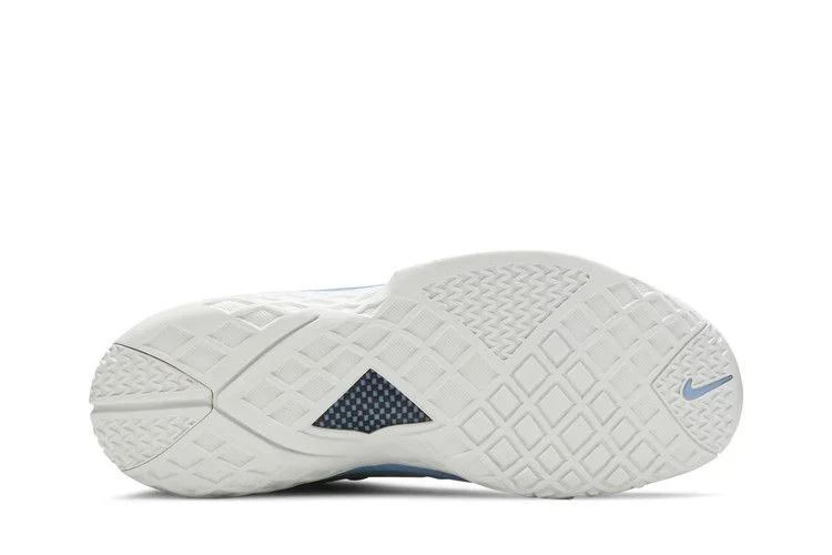 Krossovki-Nike-Zoom-Kobe-3-MPLS-3
