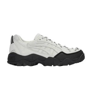 gel-pickax-oyster-grey-black-1203a746-021-300x300