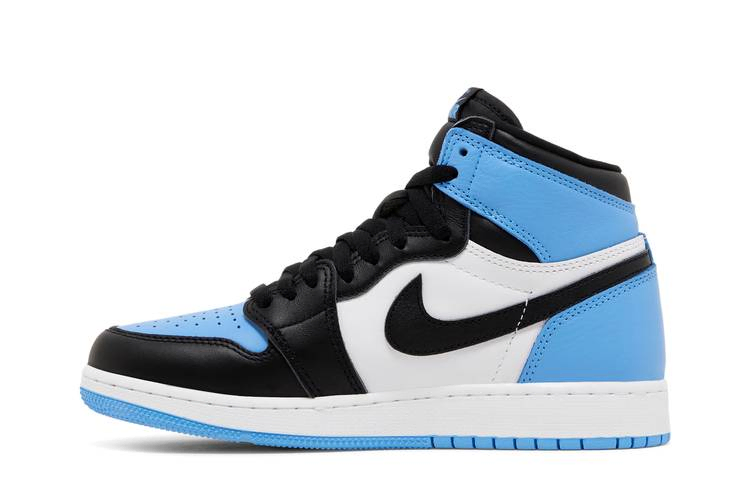 air-jordan-1-retro-high-og-gs-unc-toe-fd1437-400_02