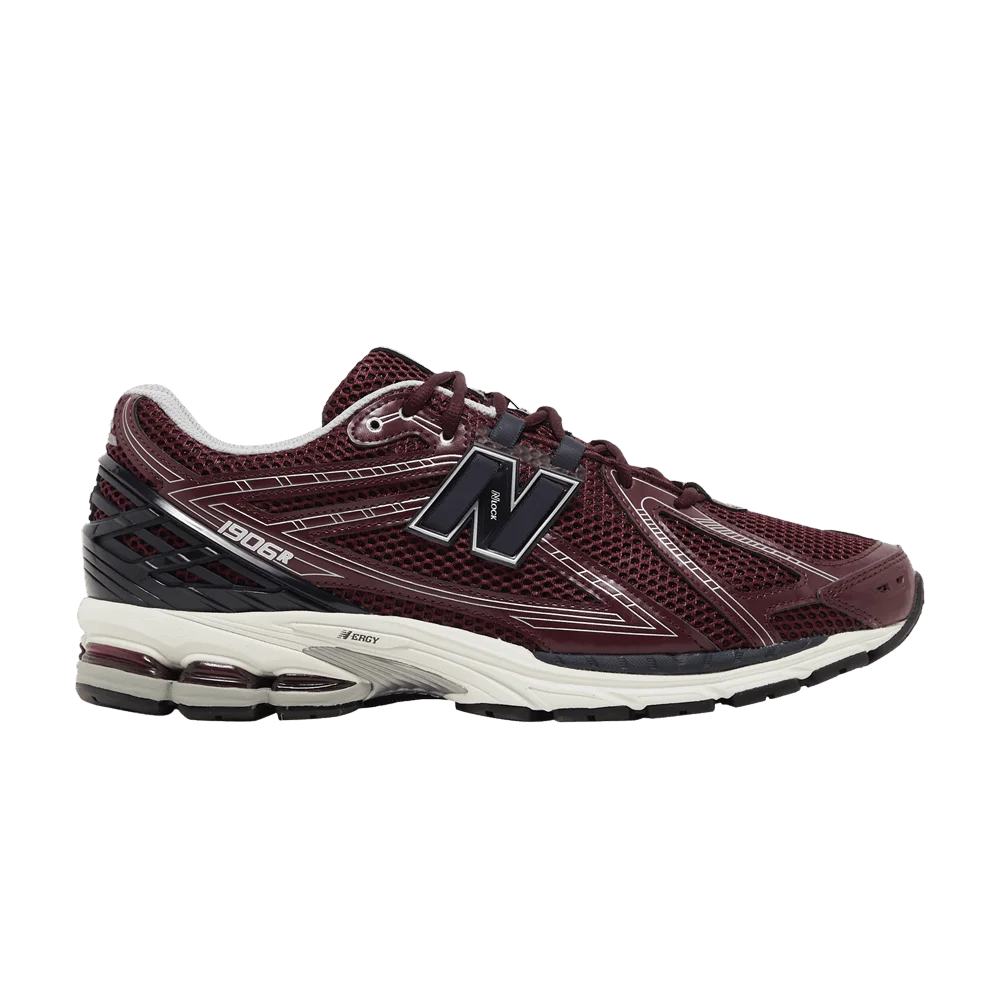 Krossovki-New-Balance-1906R-Burgundy