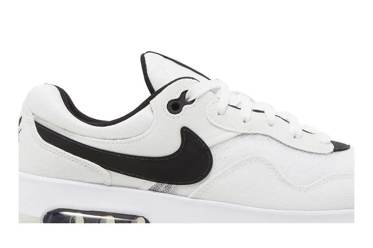 Krossovki-Nike-Air-Max-Motif-GS-White-Black-1