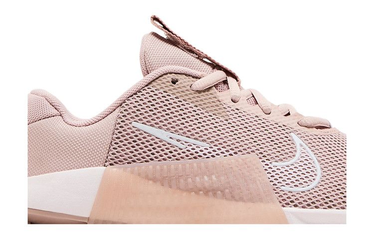Кроссовки Nike Wmns Metcon 9 'Pink Oxford'