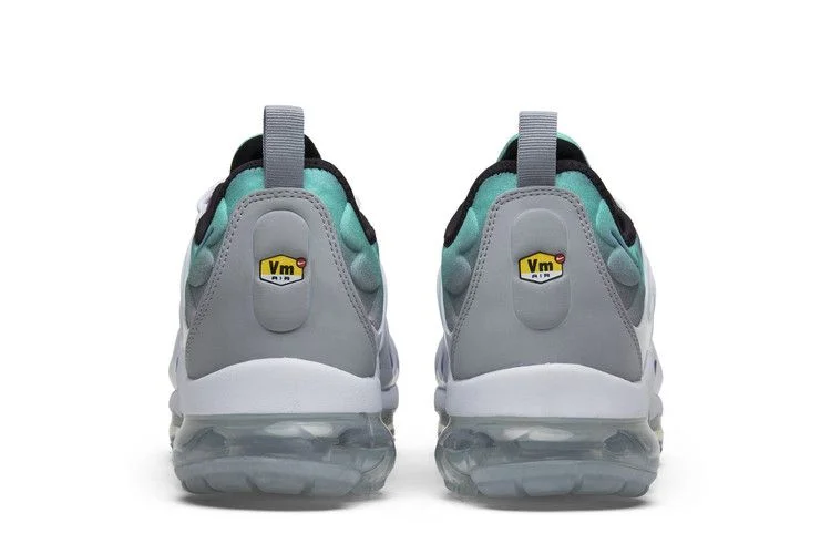 Krossovki-Nike-Air-VaporMax-Plus-Grape-5