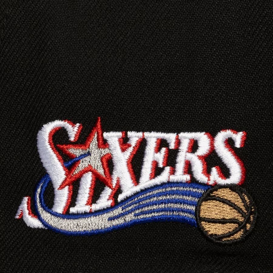Бейсболка Mitchell & Ness Black Philadelphia 76ers Pipe Snapback Hat