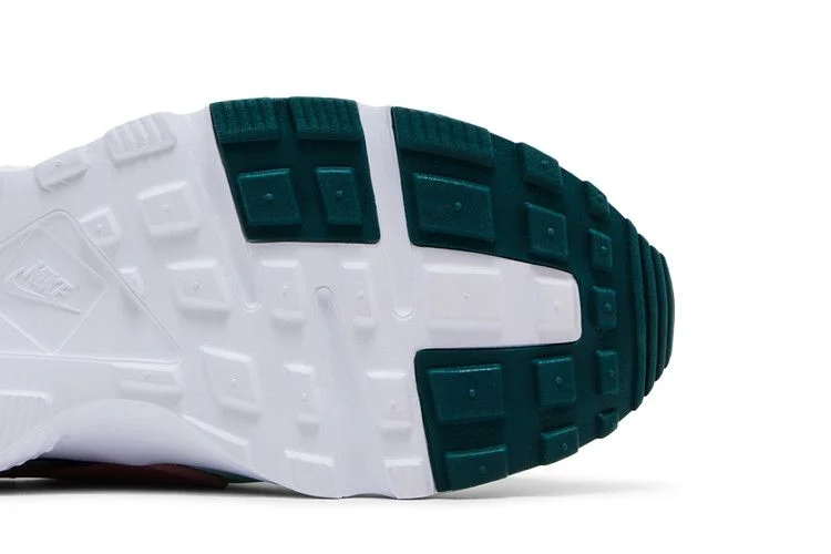 Krossovki-Nike-Huarache-Run-GS-Jade-Ice-Red-Stardust-4