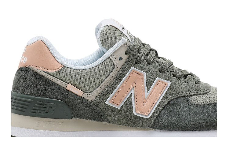 Кроссовки New Balance Wmns 574 'Black Spruce Silver Pine'