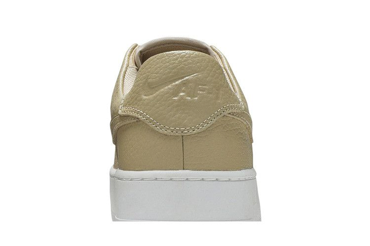 Кроссовки Nike Wmns Air Force 1 Sage Low 2 'Desert Ore'