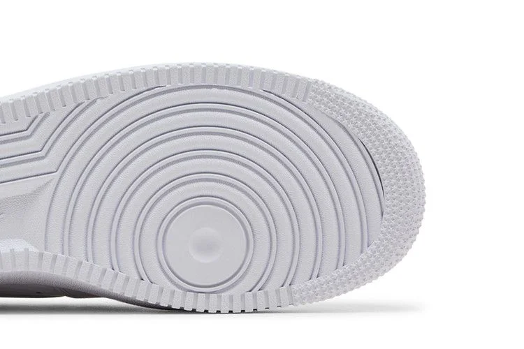 Кроссовки Nike Air Force 1 '07 'Carbon Fiber Pack - White'