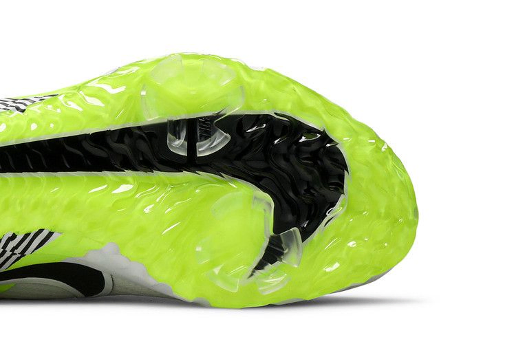 Кроссовки Nike Air Zoom Infinity Tour Golf NRG 'Fearless Together'