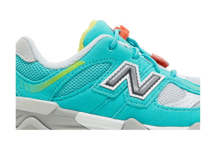 9060-toddler-cyan-burst-dtlr-exclusive-iv9060db_01