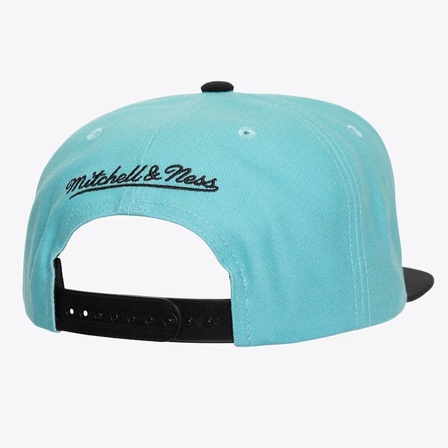 Бейсболка Mitchell & Ness Light Blue Seattle Kraken City Love Snapback Hat