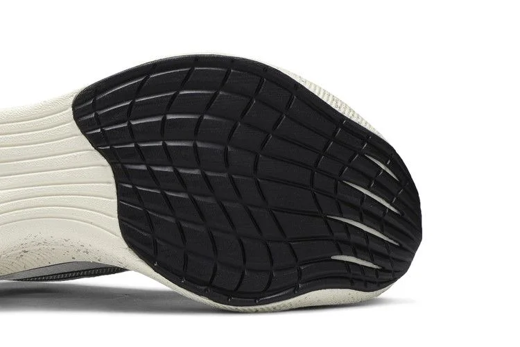 Кроссовки Nike ZoomX Vaporfly NEXT% 'Be True'