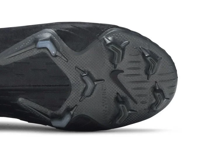 Krossovki-Nike-Mercurial-Vapor-12-Elite-FG-Black-4