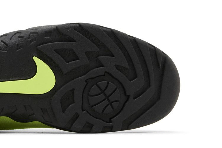 Кроссовки Supreme x Nike Darwin Low SB 'Volt'