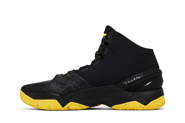 curry-2-black-knight-1259007-006_02