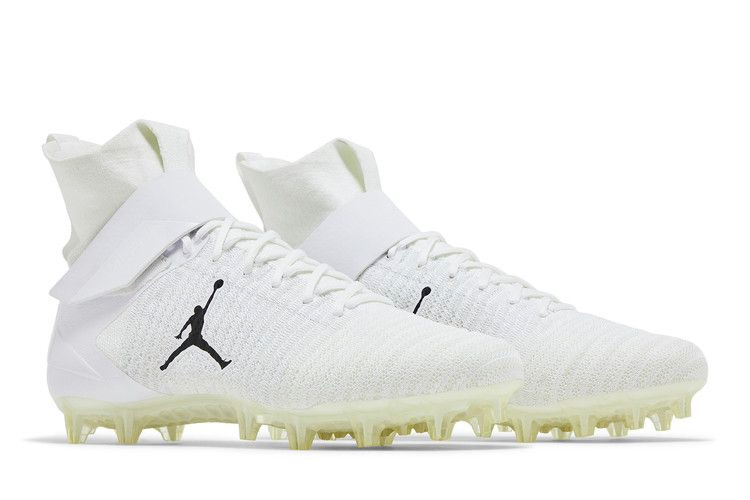jordan-alpha-menace-elite-2-white-black-cv1664-103_07