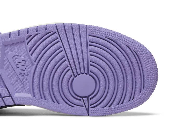 Кроссовки Wmns Air Jordan 1 Mid 'Action Grape'