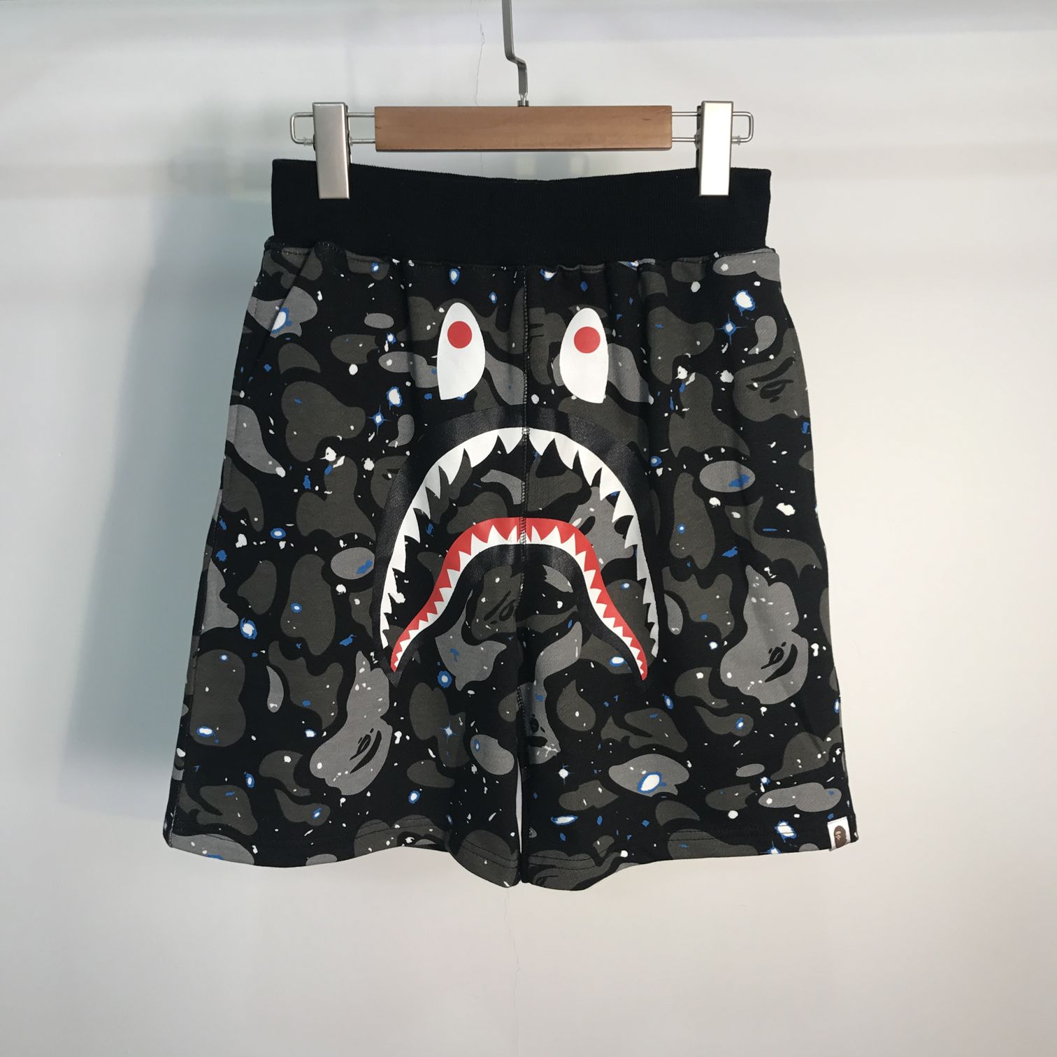 Спортивные шорты BAPE Shark Shorts Space Camo Glow In The Dark