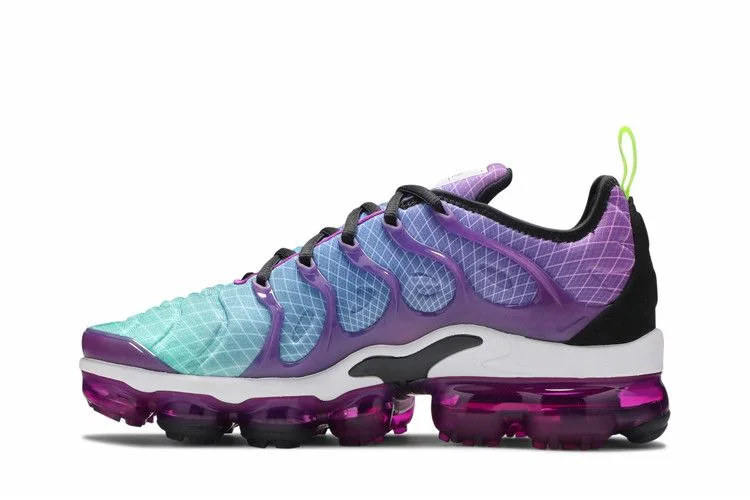 Кроссовки Nike Wmns Air VaporMax Plus 'Hyper Violet'