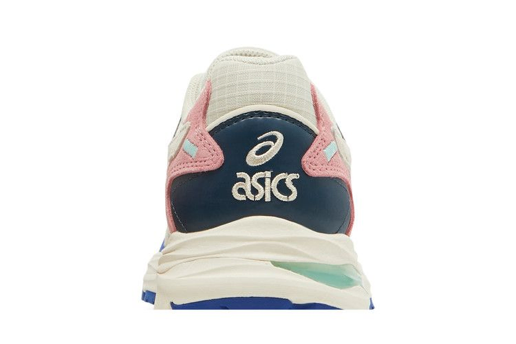 Кроссовки ASICS Wmns Gel MC Plus 'Monaco Blue Vanilla'