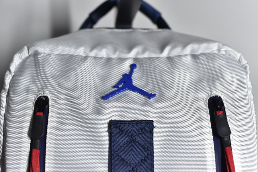 Рюкзак Air Jordan Retro 11 Backpack White Metallic Blue