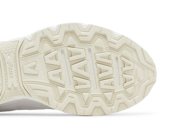 Кроссовки Asics Gel Venture 6 'White Cream'