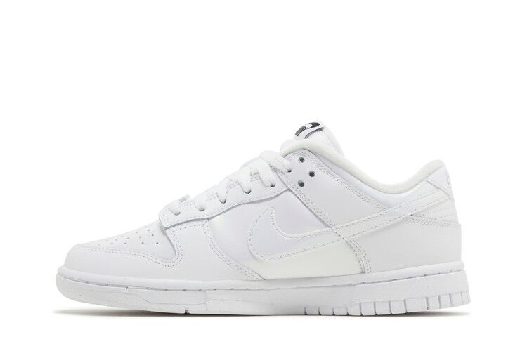 Кроссовки Nike Wmns Dunk Low SE 'Dance Pack - White Iridescent'
