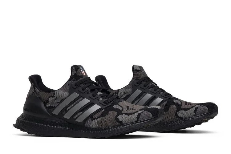 Krossovki-A-Bathing-Ape-x-adidas-UltraBoost-4.0-Black-Camo-7