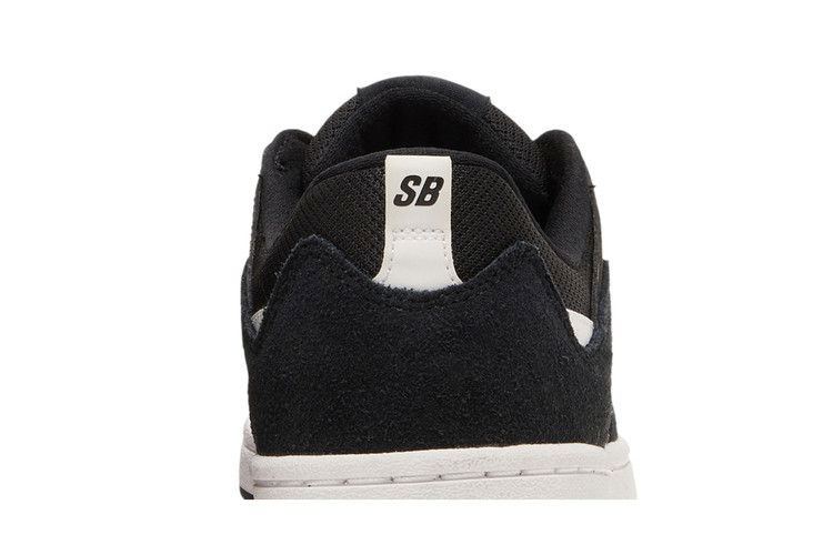 sb-alleyoop-balck-white-cj0882-001_06